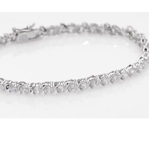 ❣️ White Sapphire tennis bracelet ❣️